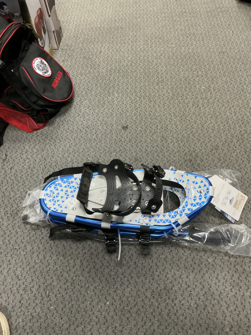 Vist Large View of Product Image Which is New CASCADE MOUNTAIN SNOW SHOE