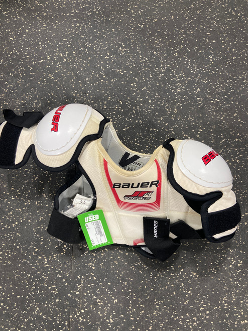 Vist Large View of Product Image Which is Used Bauer CHALLENGER Youth Shoulder Pads SM