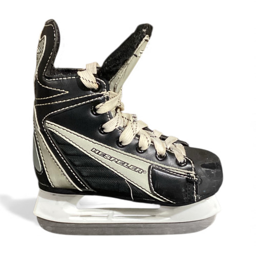 Vist Large View of Product Image Which is Used Hespeler ROGUE Youth Hockey Skate Youth 10.0