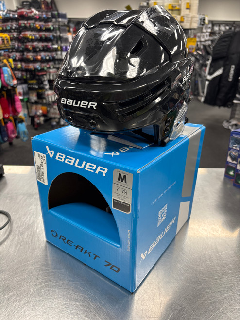 Vist Large View of Product Image Which is New BAUER REAKT 70 HELMET BLK-M