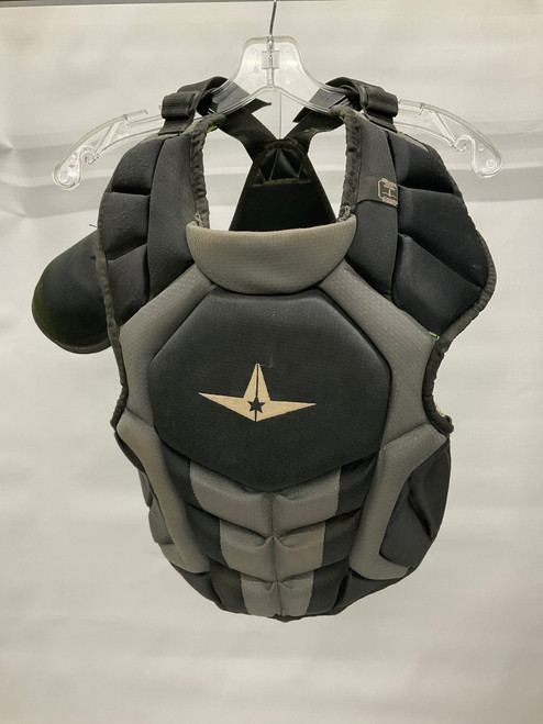 Vist Large View of Product Image Which is Used Easton CPCC912S7X Catchers Chest Protector Black Junior