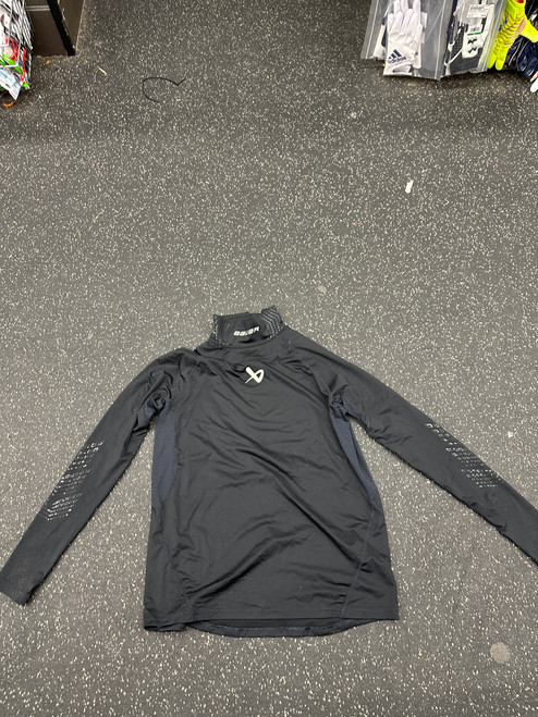 Vist Large View of Product Image Which is Used Bauer Hockey Tops Senior Black XL