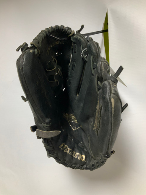 Vist Large View of Product Image Which is Used Mizuno MMX 123P BB/SB Glove RH Throw Black 12"