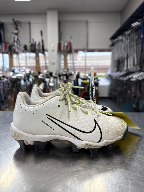 Vist Large View of Product Image Which is Used Nike DIAMOND BB/SB Cleats White Youth 13.0
