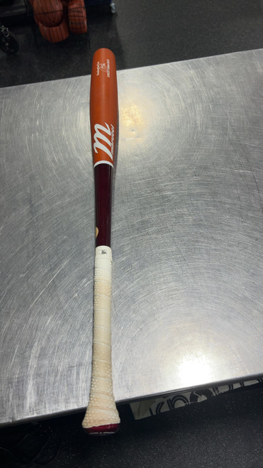 Vist Large View of Product Image Which is Used Marucci TORPEDO LINDY12T PRO X BB/SB Wood Bat 32"