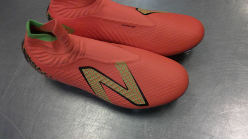 Vist Large View of Product Image Which is Used New Balance Soccer Cleats Orange Senior 6