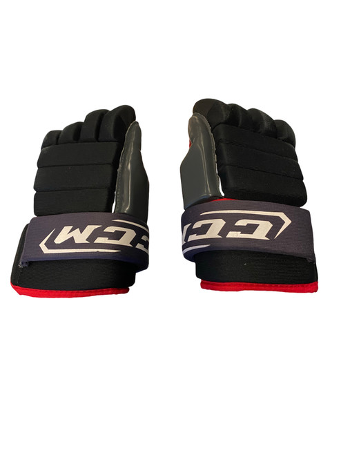 Vist Large View of Product Image Which is Used CCM TOP PROSPECT Youth Gloves Black 10"