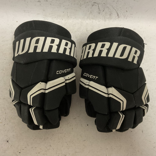 Vist Large View of Product Image Which is Used Warrior QRE 5 Junior Gloves Black And Royal Blue 10"