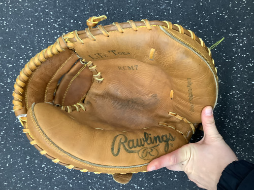 Vist Large View of Product Image Which is Used Rawlings RCM7 BB/SB Catchers RH Throw Tan 33"