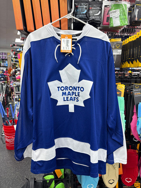 Vist Large View of Product Image Which is New Adidas Maple Leafs Team Classic Size 52