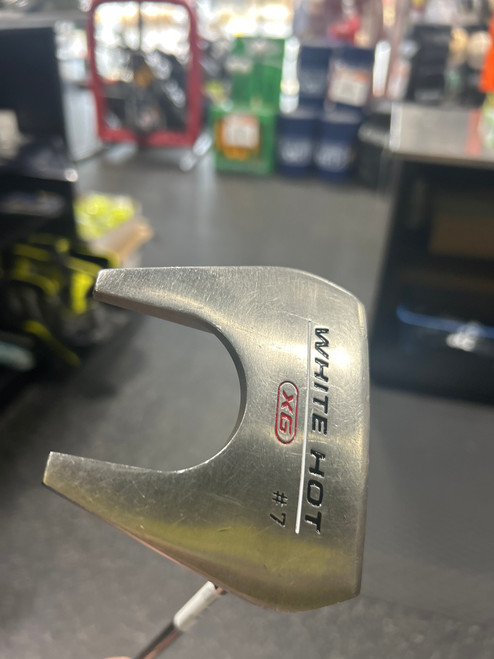Vist Large View of Product Image Which is Used Odyssey WHITE HOT Mens Putter RH