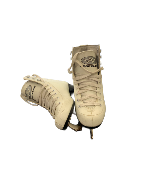 Vist Large View of Product Image Which is Used Hespeler FIGURE SKATES Girls Figure Skate White Junior 02
