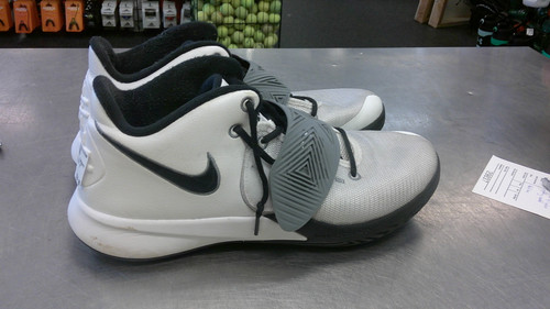 Vist Large View of Product Image Which is Used Nike Basketball Shoes M White Senior 13