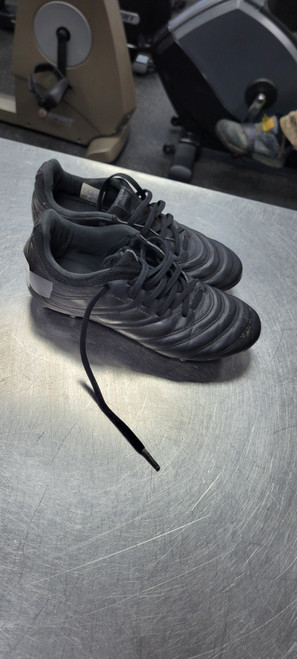 Vist Large View of Product Image Which is Used Adidas Soccer Cleats Black Junior 03