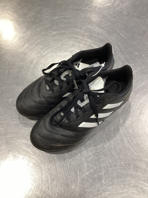 Vist Large View of Product Image Which is Used Adidas Soccer Turf Shoes Black Junior 03