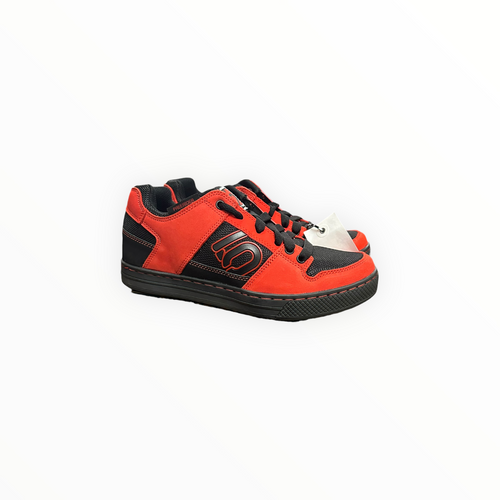 Vist Large View of Product Image Which is Used Bike Shoes Adult Red Senior 7