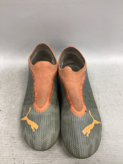 Vist Large View of Product Image Which is Used Puma Soccer Cleats Grey Senior 6