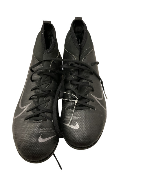Vist Large View of Product Image Which is Used Nike MERC SZ 5 Soccer Cleats Black Junior 05