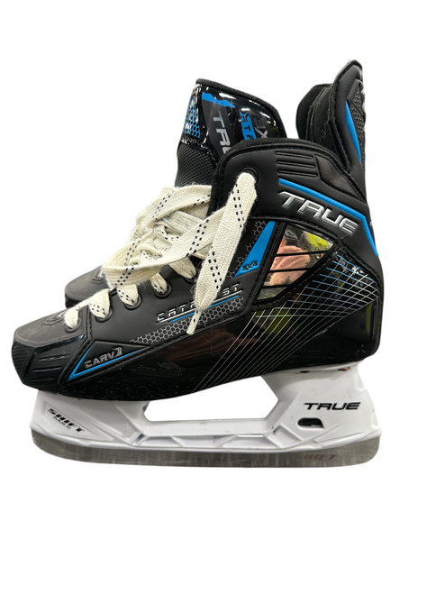 Vist Large View of Product Image Which is Used True CATALYST Intermediate Hockey Skate Intermediate 5.0