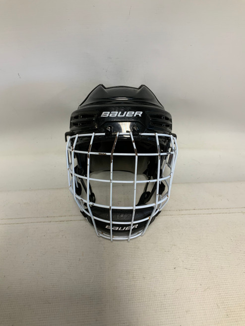 Vist Large View of Product Image Which is Used Bauer IM5.50 M EXPIRED Helmet Cage Combo Black MD