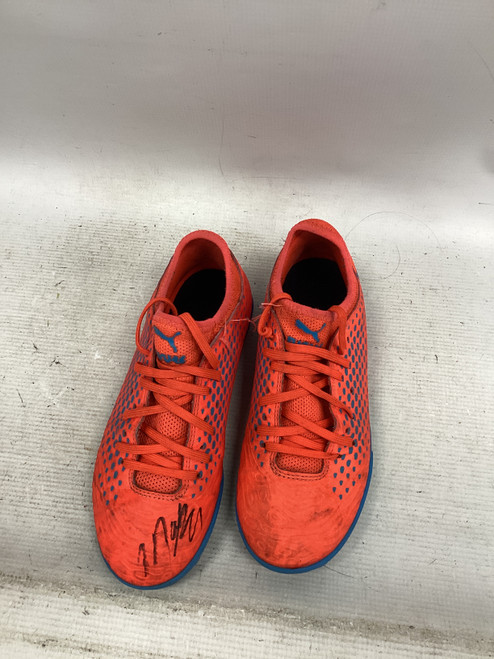 Vist Large View of Product Image Which is Used Puma Soccer Turf Shoes Red Senior 5.5