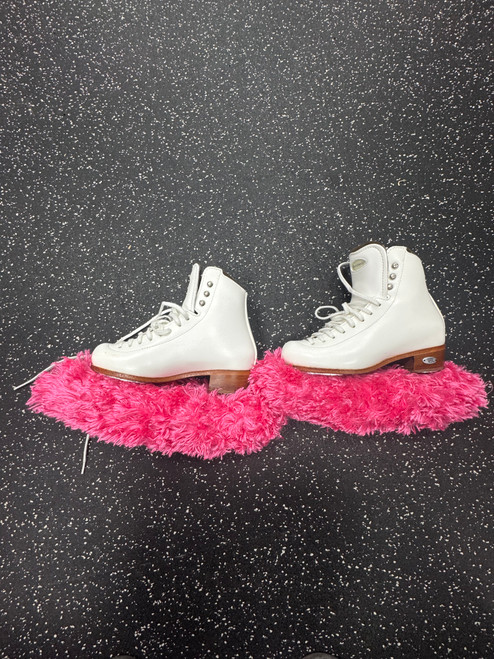 Vist Large View of Product Image Which is Used Riedell TS WomensFigure Skate White Senior 4