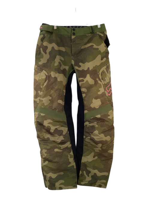 Vist Large View of Product Image Which is Used Fox Adult Bottom Camouflage MD