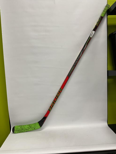 Vist Large View of Product Image Which is Used Bauer VAPOR Junior One Piece Right 30 Flex