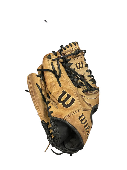 Vist Large View of Product Image Which is Used Wilson A2000 BB/SB Glove LH Throw Brown 12"