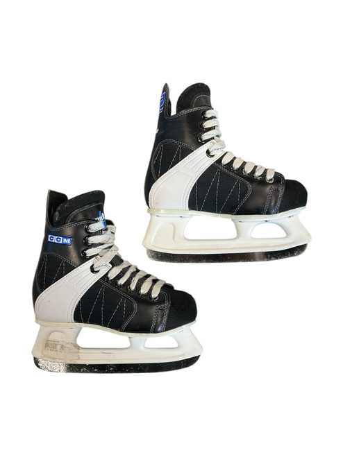 Vist Large View of Product Image Which is Used CCM RAPIDE 32 Junior Hockey Skate Junior 02