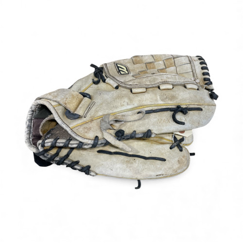 Vist Large View of Product Image Which is Used Mizuno MFR1402 BB/SB Glove RH Throw Tan 14"