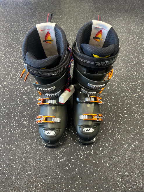 Vist Large View of Product Image Which is Used Nordica BEAST 10 Mens DH Ski Boot Black 285 MP - M10.5 - W11.5