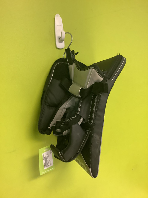 Vist Large View of Product Image Which is Used CCM EFLEX6.5 Junior Goalie Blocker Black