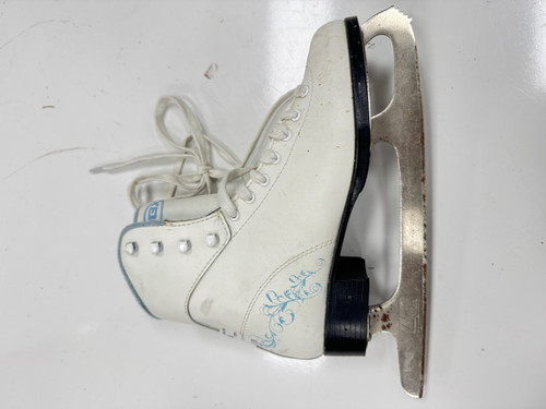Vist Large View of Product Image Which is Used DBX WomensFigure Skate White Senior 7