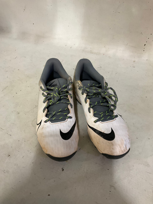 Vist Large View of Product Image Which is Used Nike 6.5 BB CLEATS BB/SB Cleats White Senior 6.5