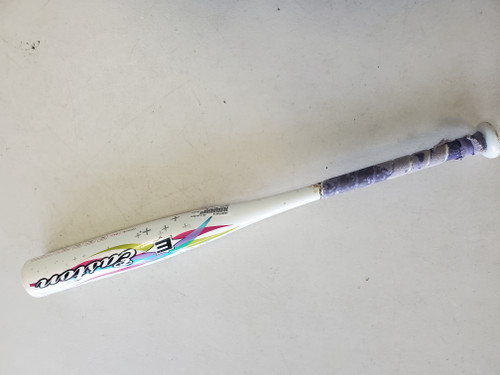 Vist Large View of Product Image Which is Used Easton TB3 26/16 BB/SB T-Ball Bat 26"
