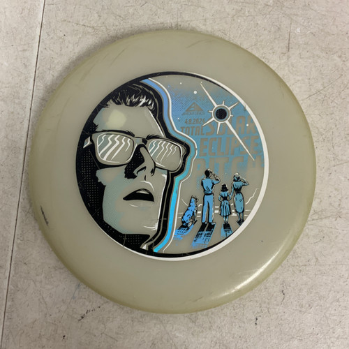 Vist Large View of Product Image Which is Used MVP ECLIPSE PITCH Disc Golf Putter White 158g