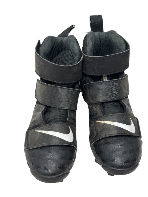 Vist Large View of Product Image Which is Used Nike FORCE SAVAGE 2 SHARK AQ7723-001 Football Cleats Black Junior 03