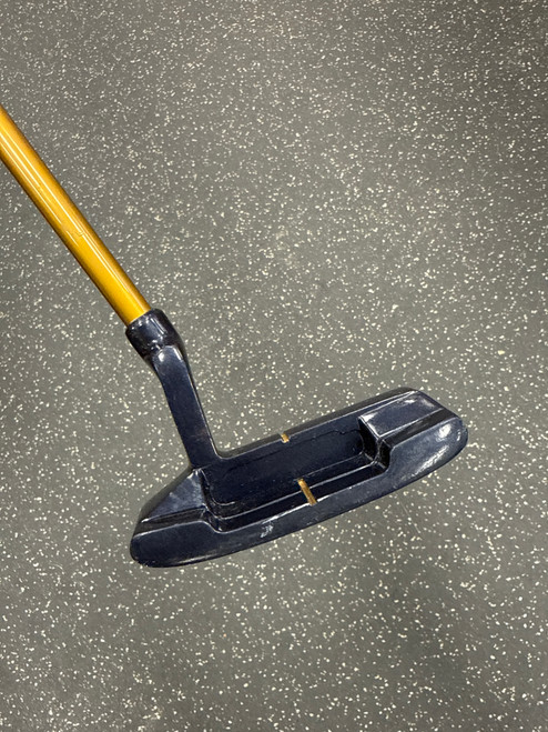 Vist Large View of Product Image Which is Used TOURING PRO Jr Putter RH