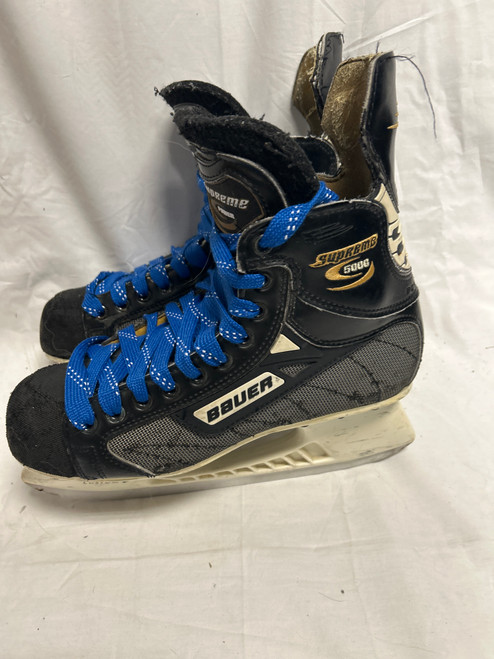 Vist Large View of Product Image Which is Used Bauer SUPREME 5000 Senior Hockey Skate Senior 9.5