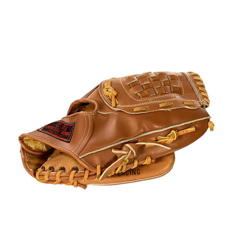 Vist Large View of Product Image Which is Used TOP GRAIN COWHIDE 13 BB/SB Glove RH Throw Brown 13"