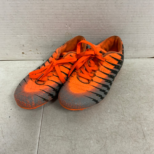 Vist Large View of Product Image Which is Used Vizari Soccer Cleats Orange Junior 02.5