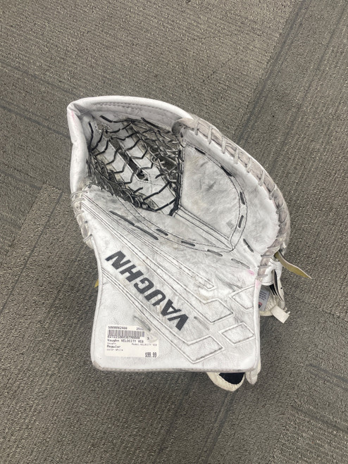 Vist Large View of Product Image Which is Used Vaughn VELOCITY VE8 Inter Goalie Catcher White