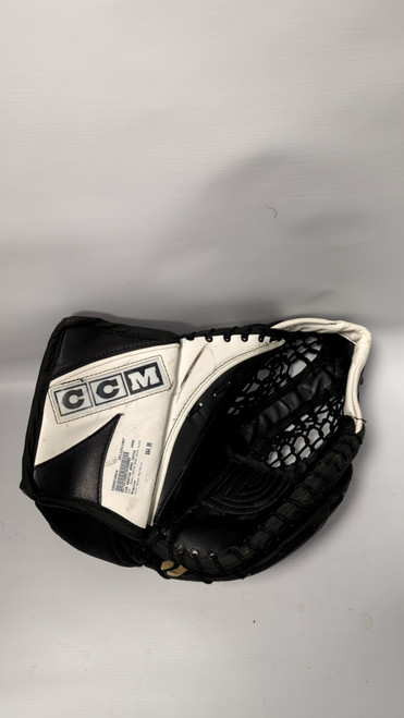 Vist Large View of Product Image Which is Used CCM HEATON 8PRO CATCH GLOVE Senior Goalie Catcher Black And White