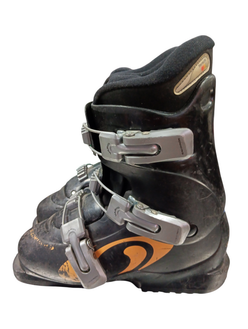 Vist Large View of Product Image Which is Used Salomon PERFORMA T3 Boys DH Ski Boot Black 210 MP - J02