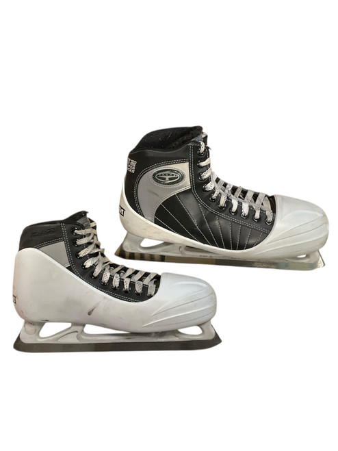 Vist Large View of Product Image Which is Used CCM 652 TACKS GOALIE Senior Goalie Skate Senior 9.5