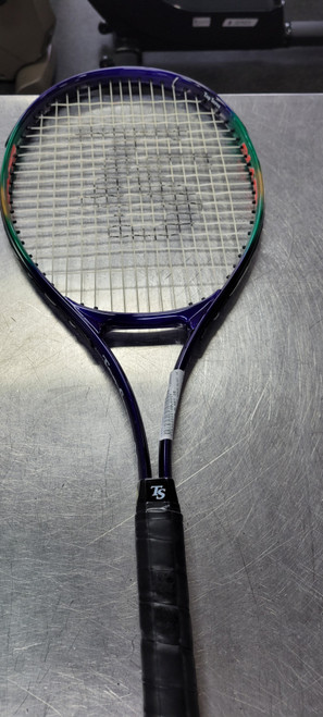Vist Large View of Product Image Which is Used TOP SERVE BLAST 38 Adult Tennis Racquet None 4 1/4"