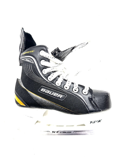 Vist Large View of Product Image Which is Used Bauer ONE 20 Junior Hockey Skate Junior 03