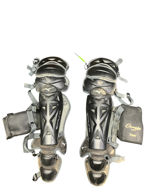 Vist Large View of Product Image Which is Used Mizuno SHIN GUARDS Catchers Leg Guards Black Junior