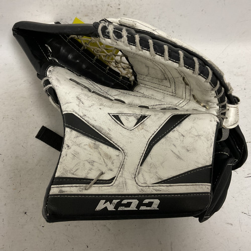 Vist Large View of Product Image Which is Used CCM REVOLUTION 577 Intermediate Goalie Catcher Black And White
